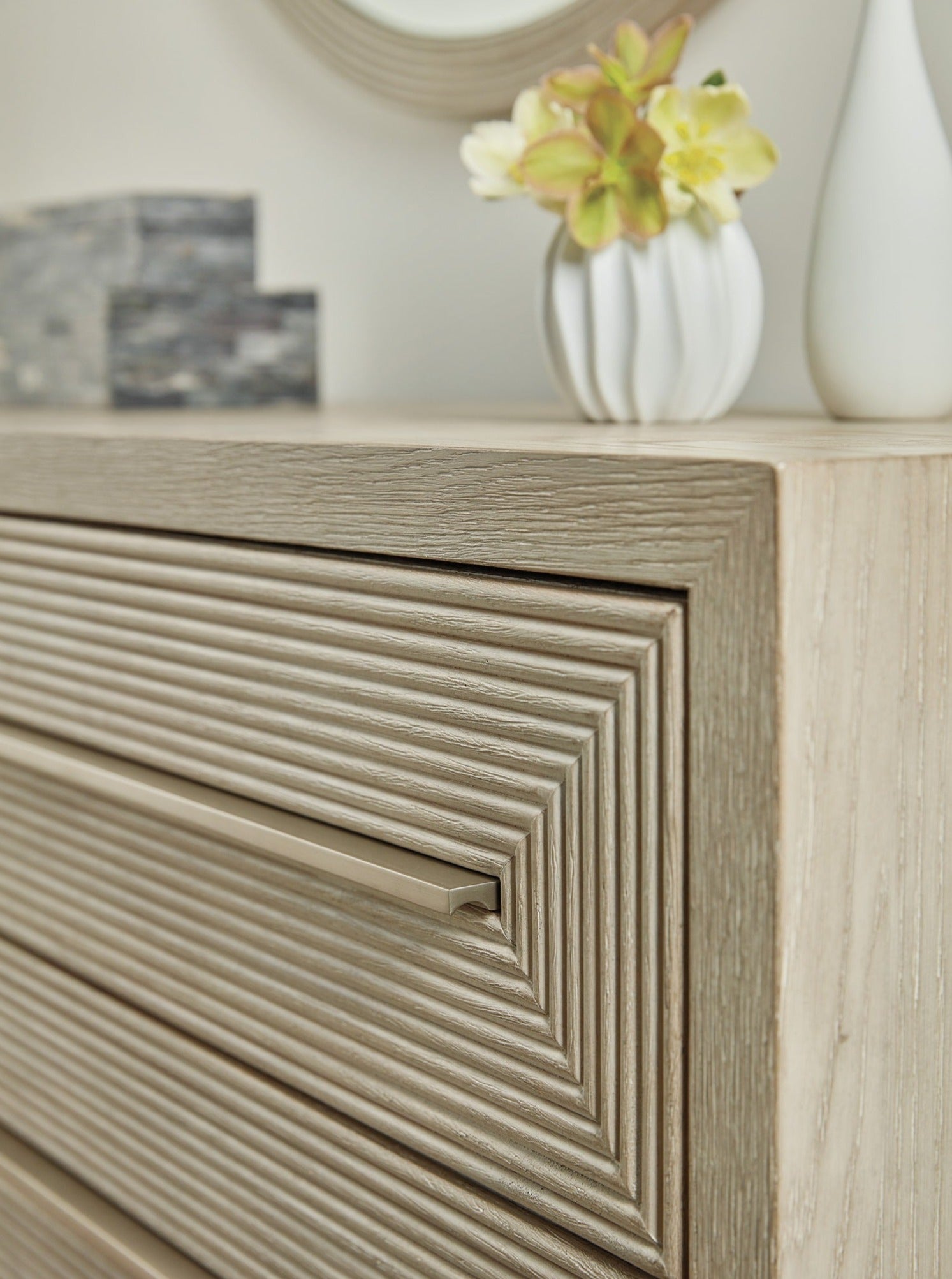 Palisades Dresser - Image 4